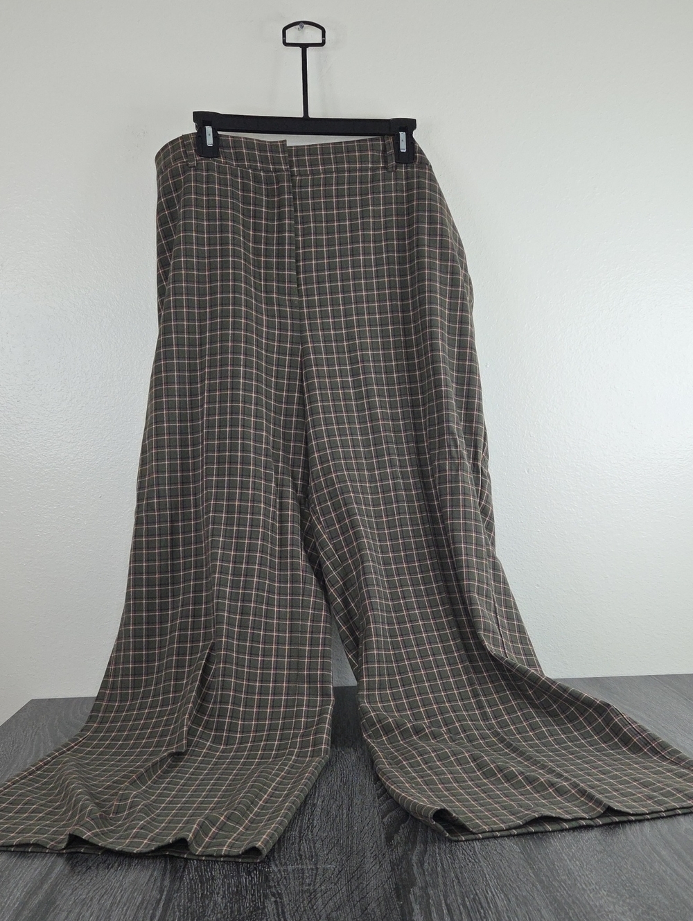 Vince Camuto Brown Plaid Wide-Leg Trousers Womans 18W Olive/Brown NWT $119